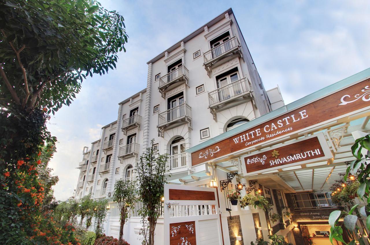ไวท์ คาสเซิล Hotel บังกาลอร์ ภายนอก รูปภาพ