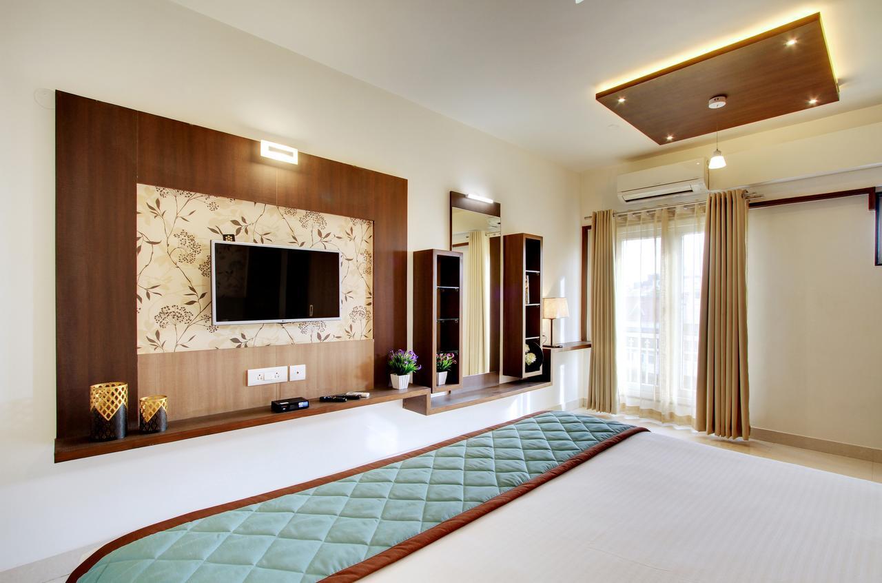 ไวท์ คาสเซิล Hotel บังกาลอร์ ภายนอก รูปภาพ